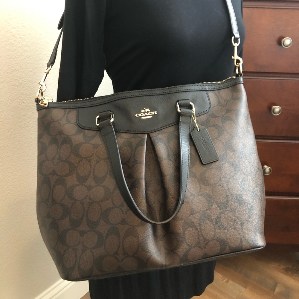 Coach Signature pleated bag